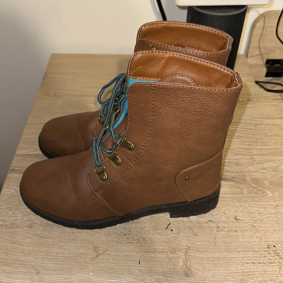 Chestnut and Teal Boots - Picture 2 of 2